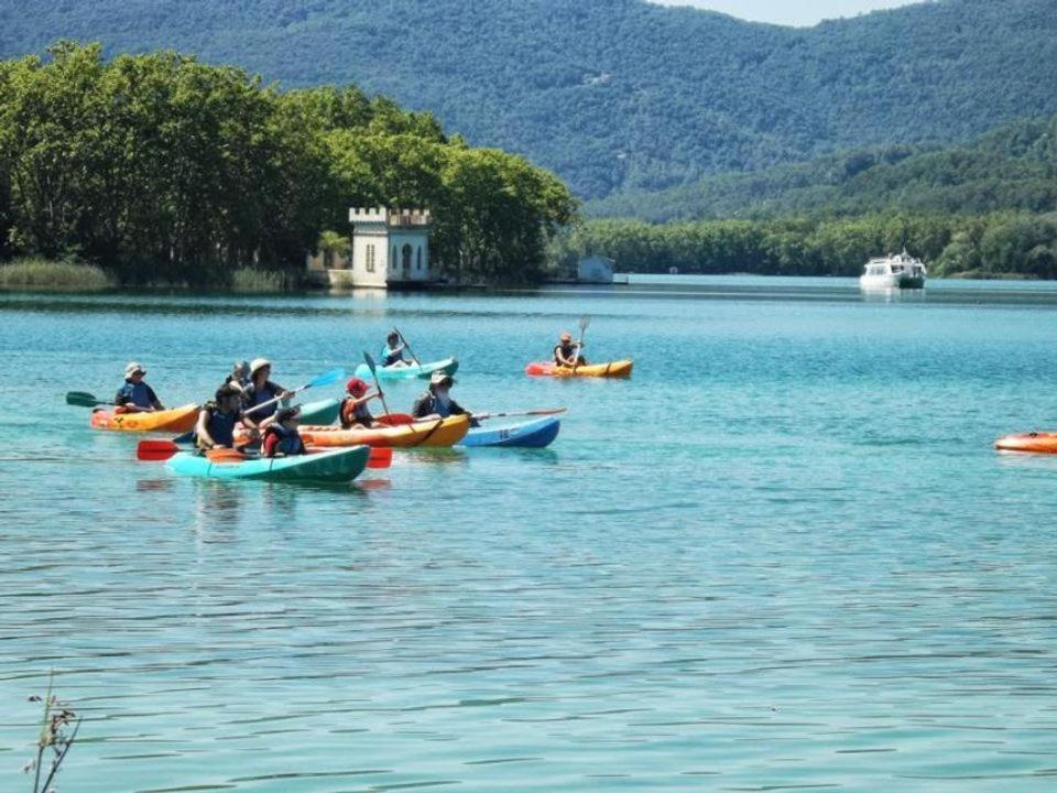 Camping Bungalow El Llac De Banyoles Porqueres Екстер'єр фото